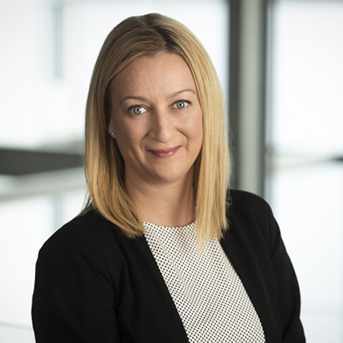 Lia MacDonald Headshot